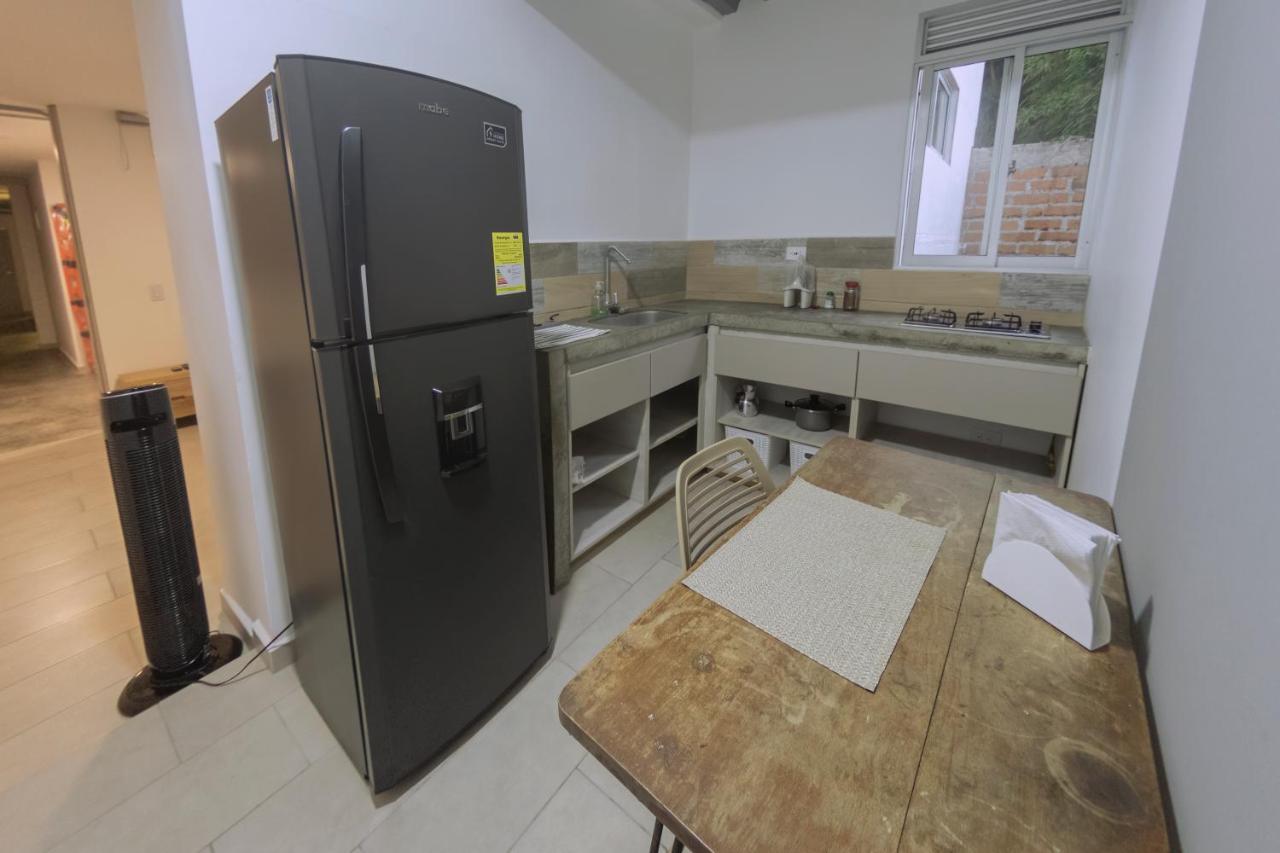 Ventiuna Hotel Y Coliving Pereira Exteriör bild