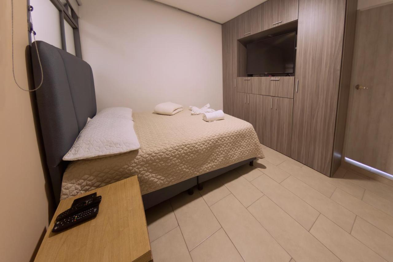 Ventiuna Hotel Y Coliving Pereira Exteriör bild