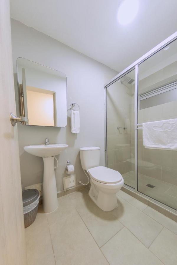 Ventiuna Hotel Y Coliving Pereira Exteriör bild