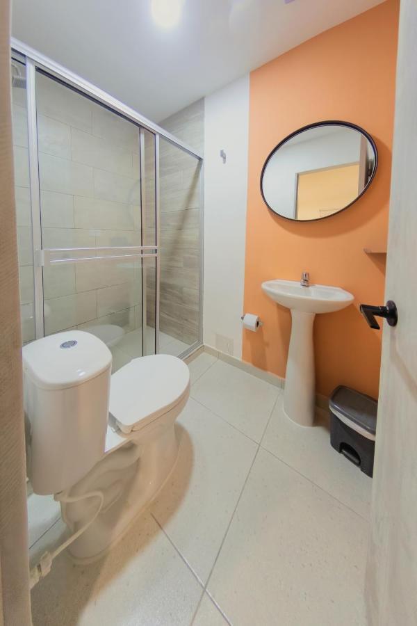 Ventiuna Hotel Y Coliving Pereira Exteriör bild