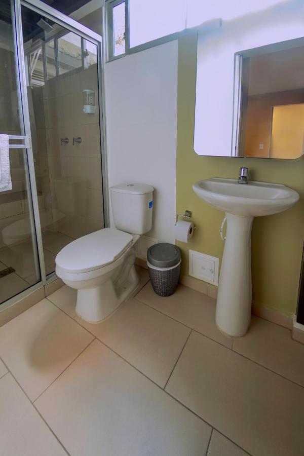 Ventiuna Hotel Y Coliving Pereira Exteriör bild