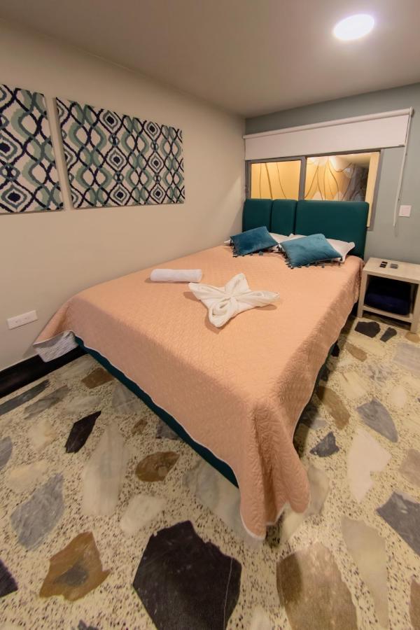 Ventiuna Hotel Y Coliving Pereira Exteriör bild